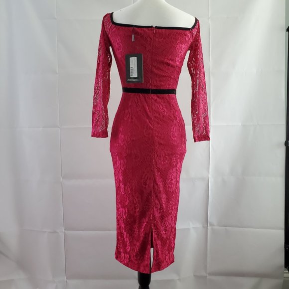 NWT PrettyLittleThing Women Lace Velvet Midi Dress - Picture 2 of 6